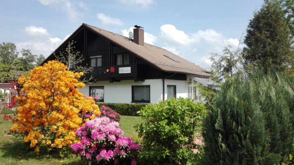 Hotel Gruenes Paradies- Garni Hochwaldhausen Esterno foto